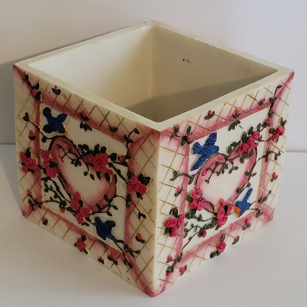 Beautiful Acrylic Box Holder